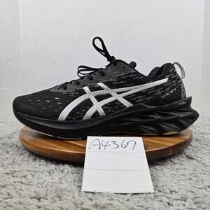 Asics Men 13 Novablast 2 Black Silver Athletic Gym Performance Road Running Shoe
